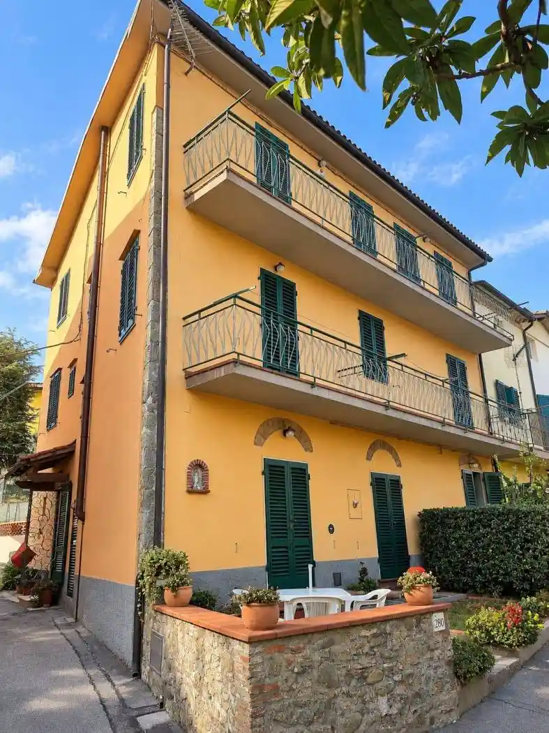 Appartamento in vendita a Pescia