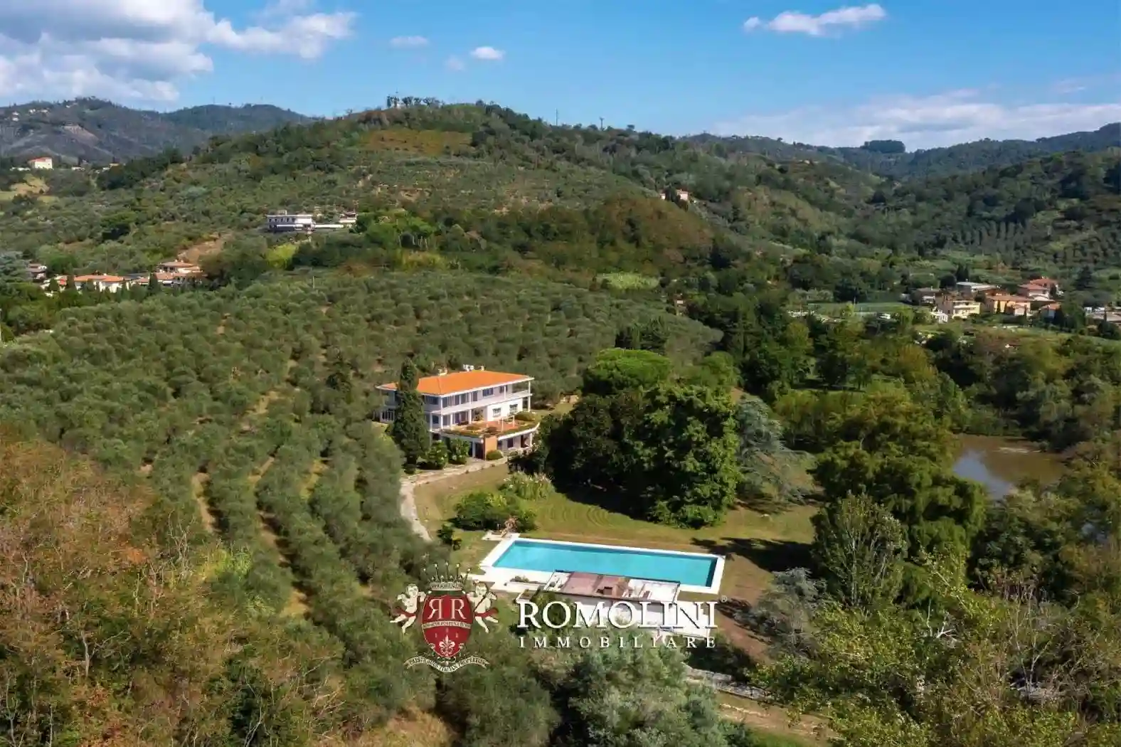 Villa - foto 2