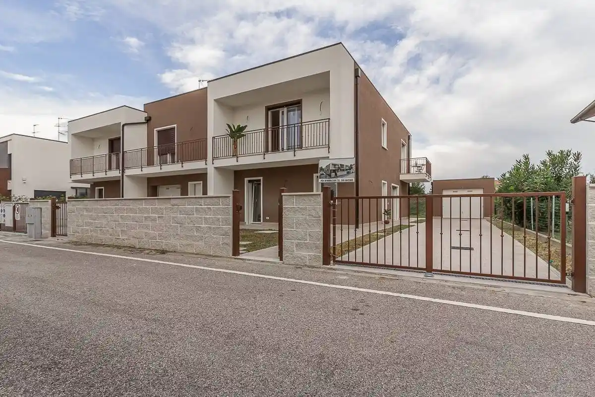 Villa in vendita a Ferrara