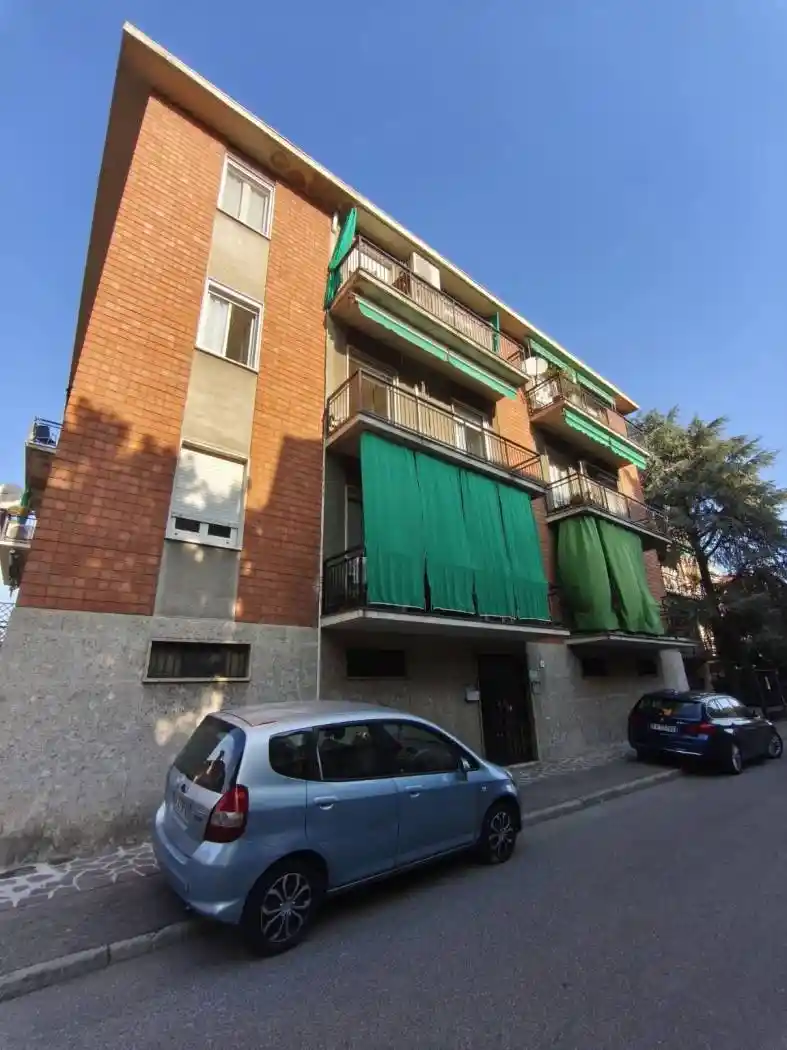 Appartamento in affitto a Pavia