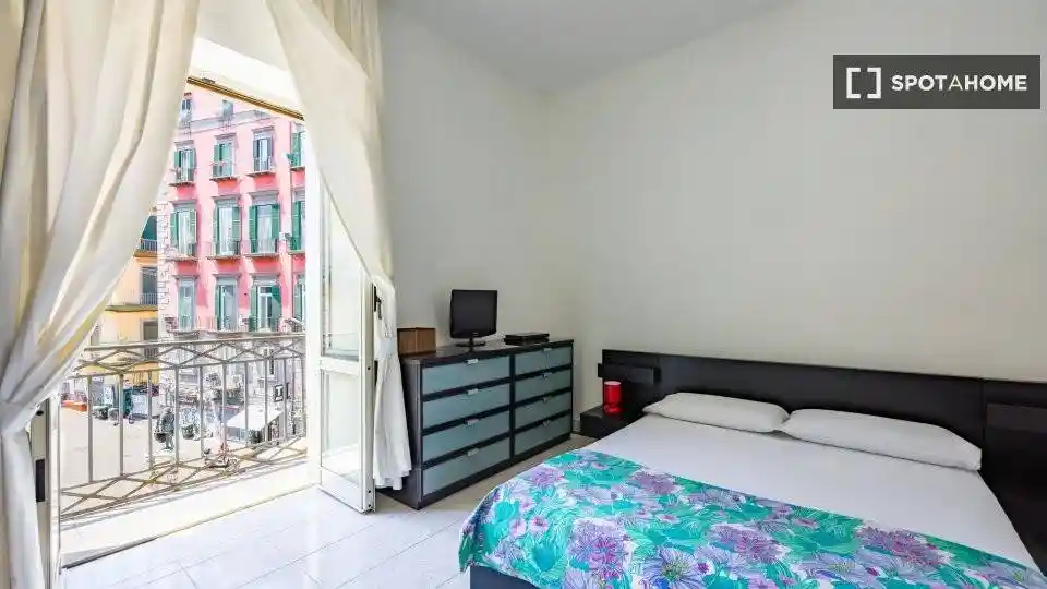 Appartamento in affitto a Napoli