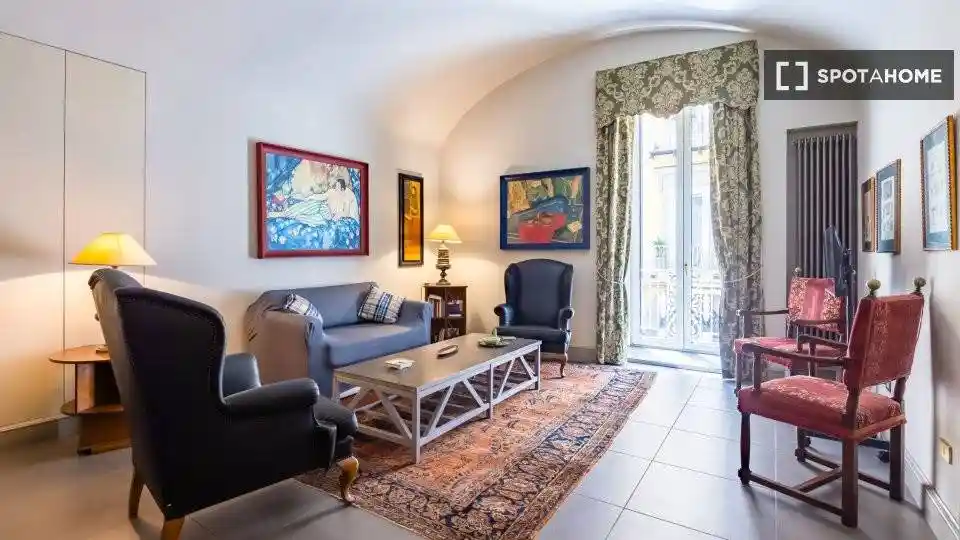 Appartamento in affitto a Napoli