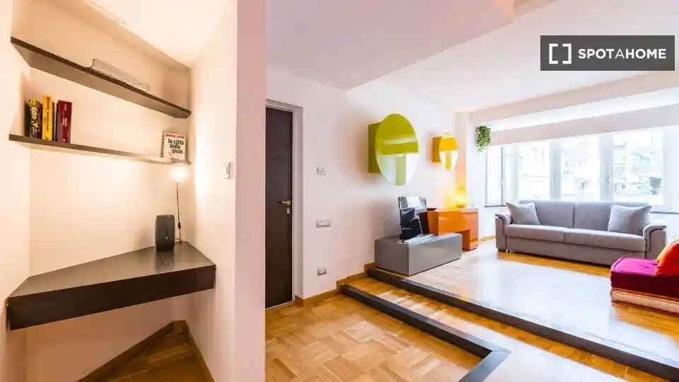 Appartamento in affitto a Napoli