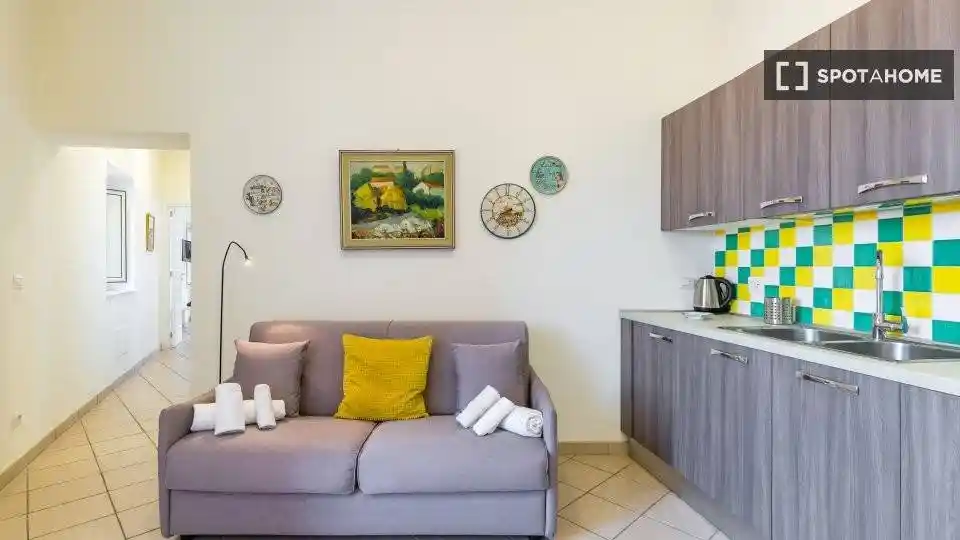 Appartamento in affitto a Napoli