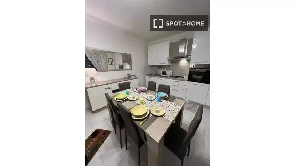 Appartamento in affitto a Napoli