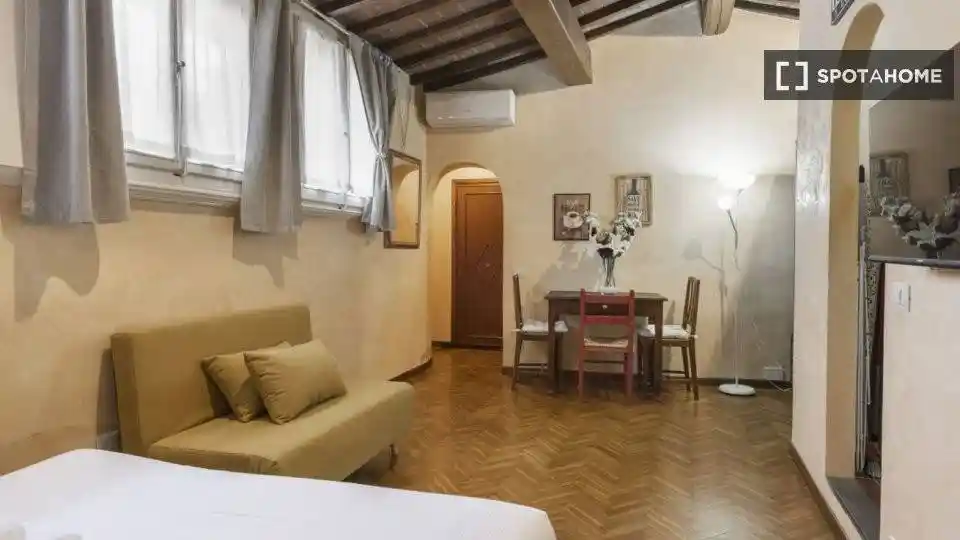 Appartamento in affitto a Firenze