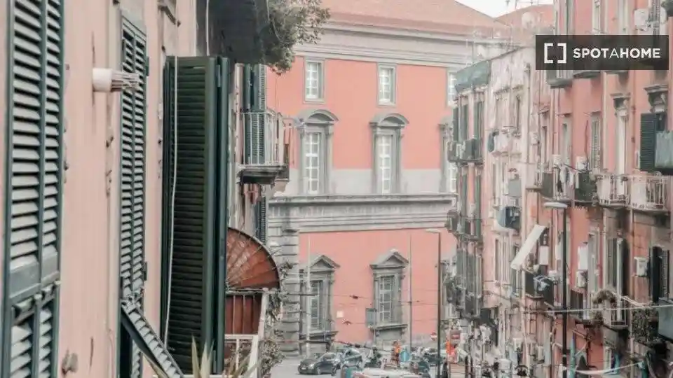 Appartamento in affitto a Napoli
