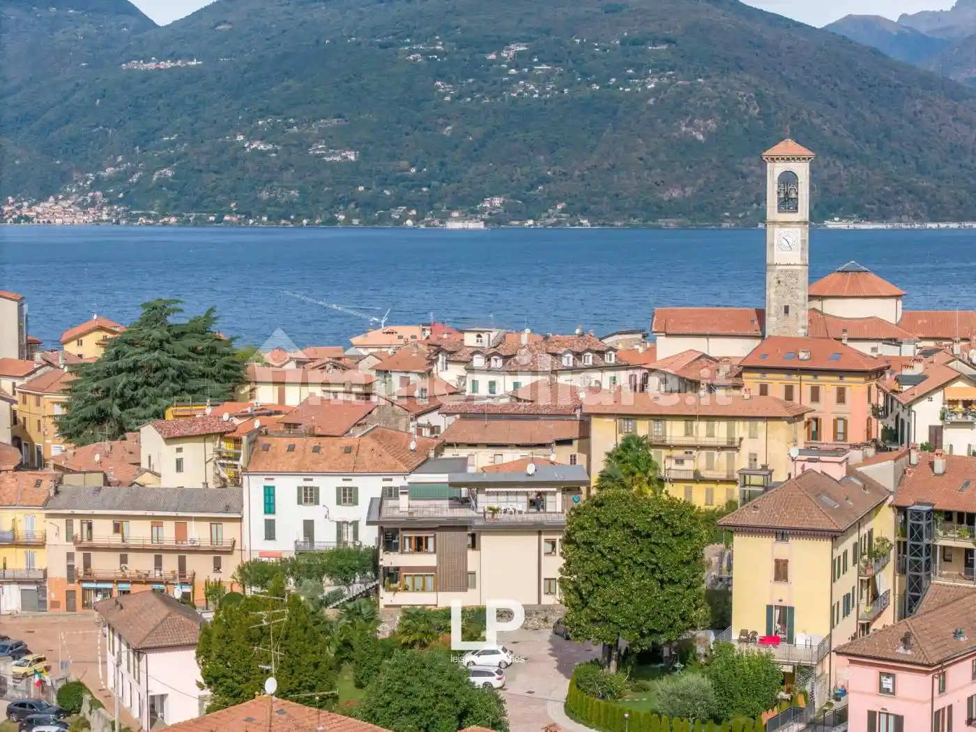 Villa in vendita a Luino