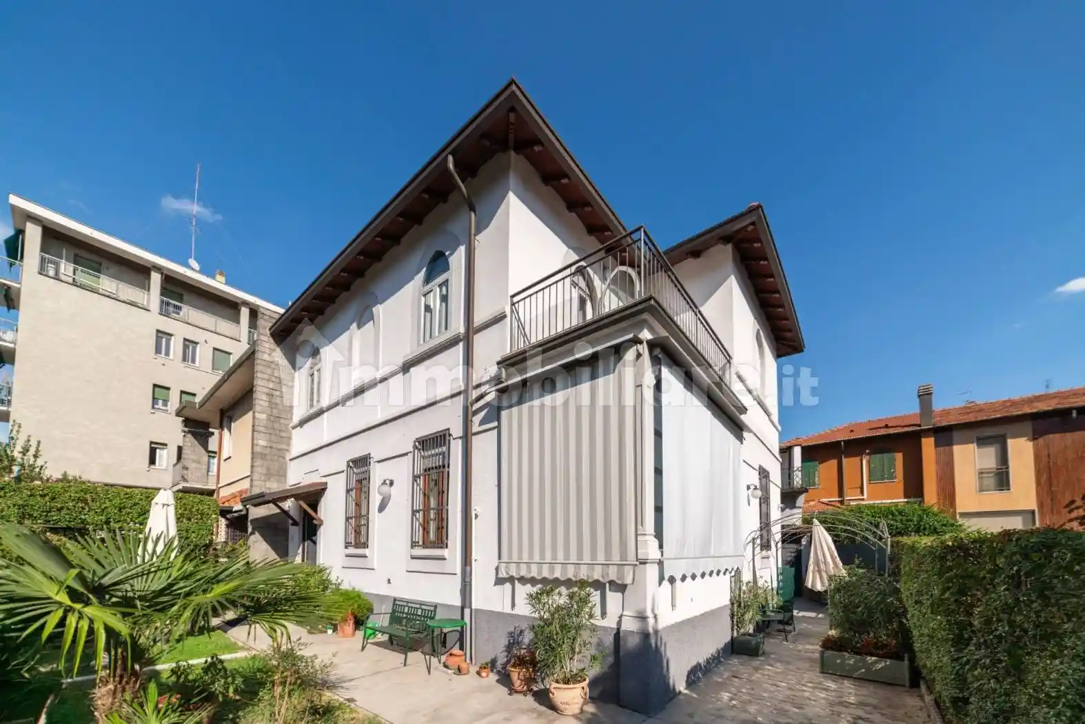 Villa in vendita a Milano