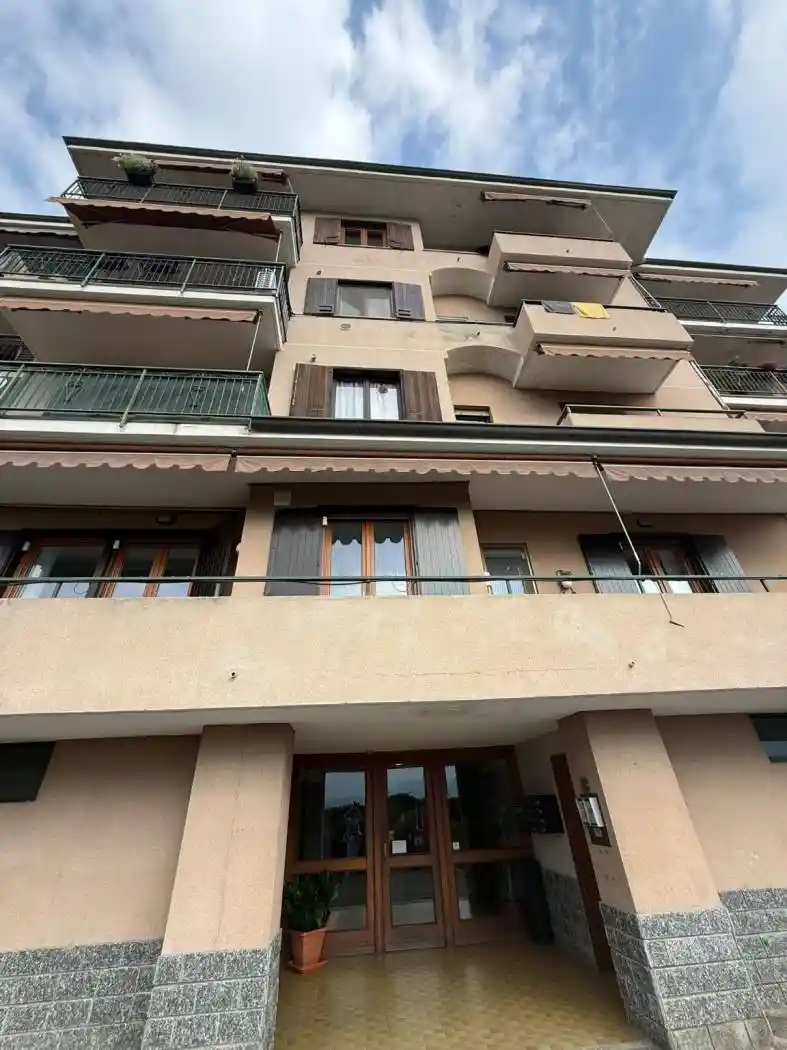 Appartamento in affitto a Ghiffa