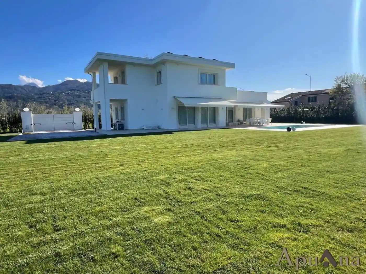 Villa in vendita a Pietrasanta