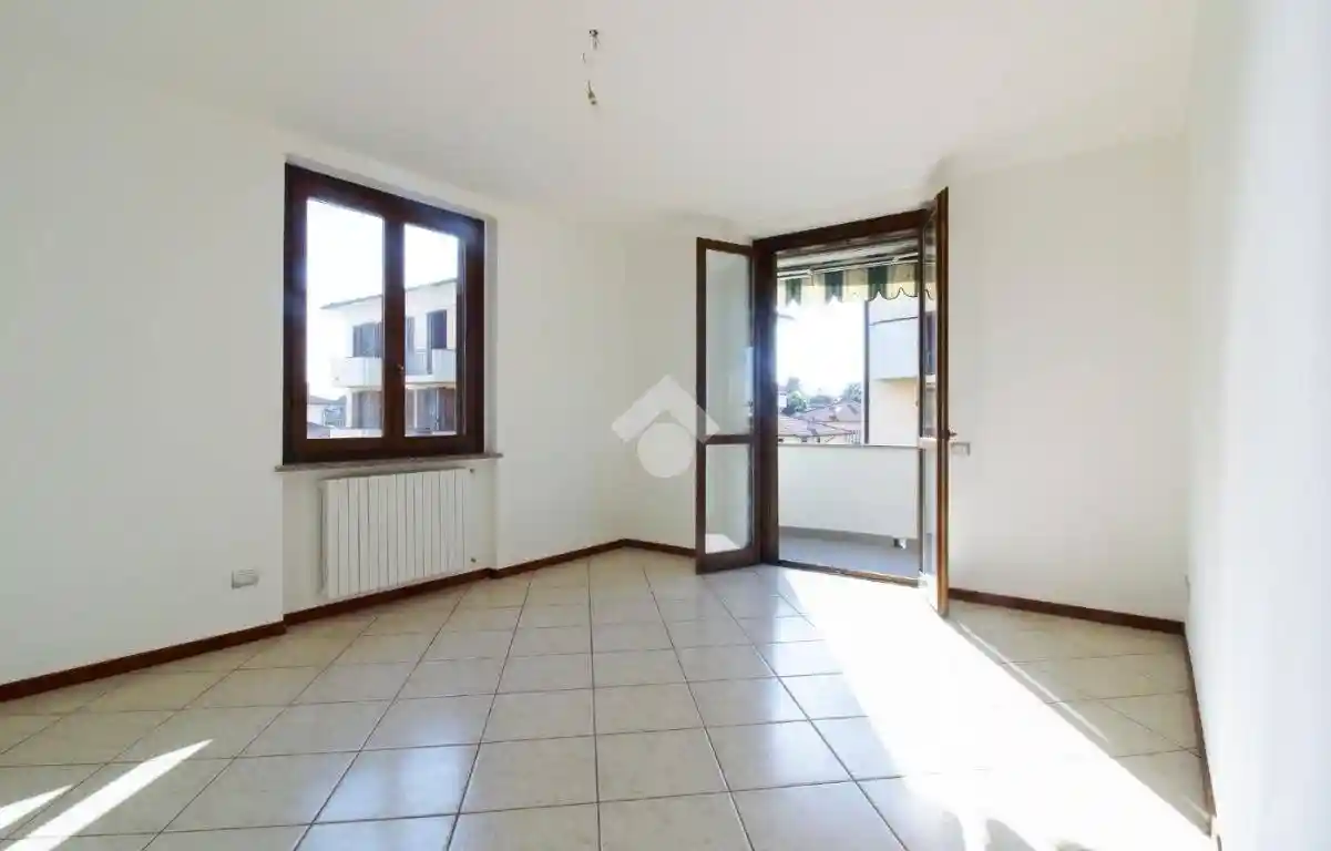 Appartamento in vendita a Voghera
