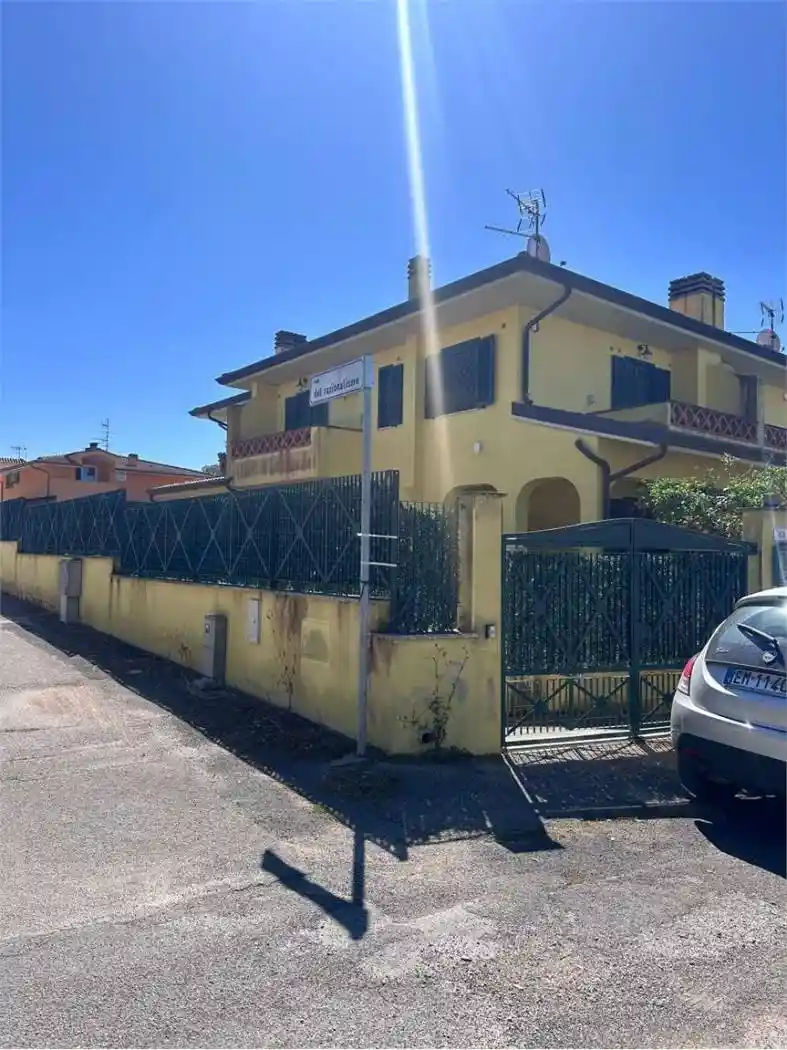 Villa in vendita a Sabaudia