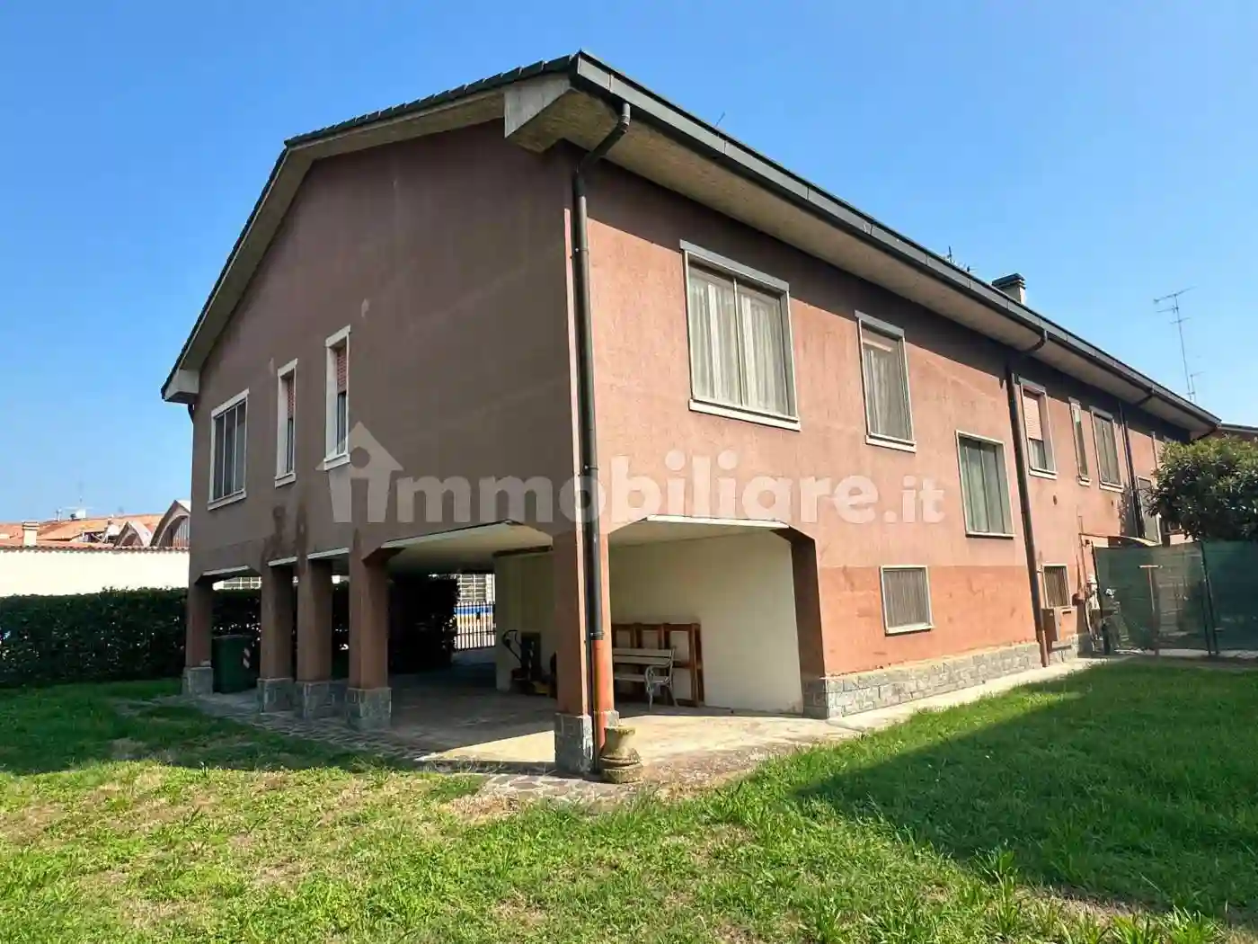Villa - foto 2