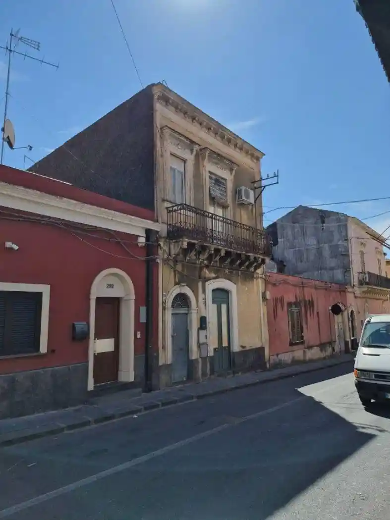 Appartamento in vendita a Gravina di Catania