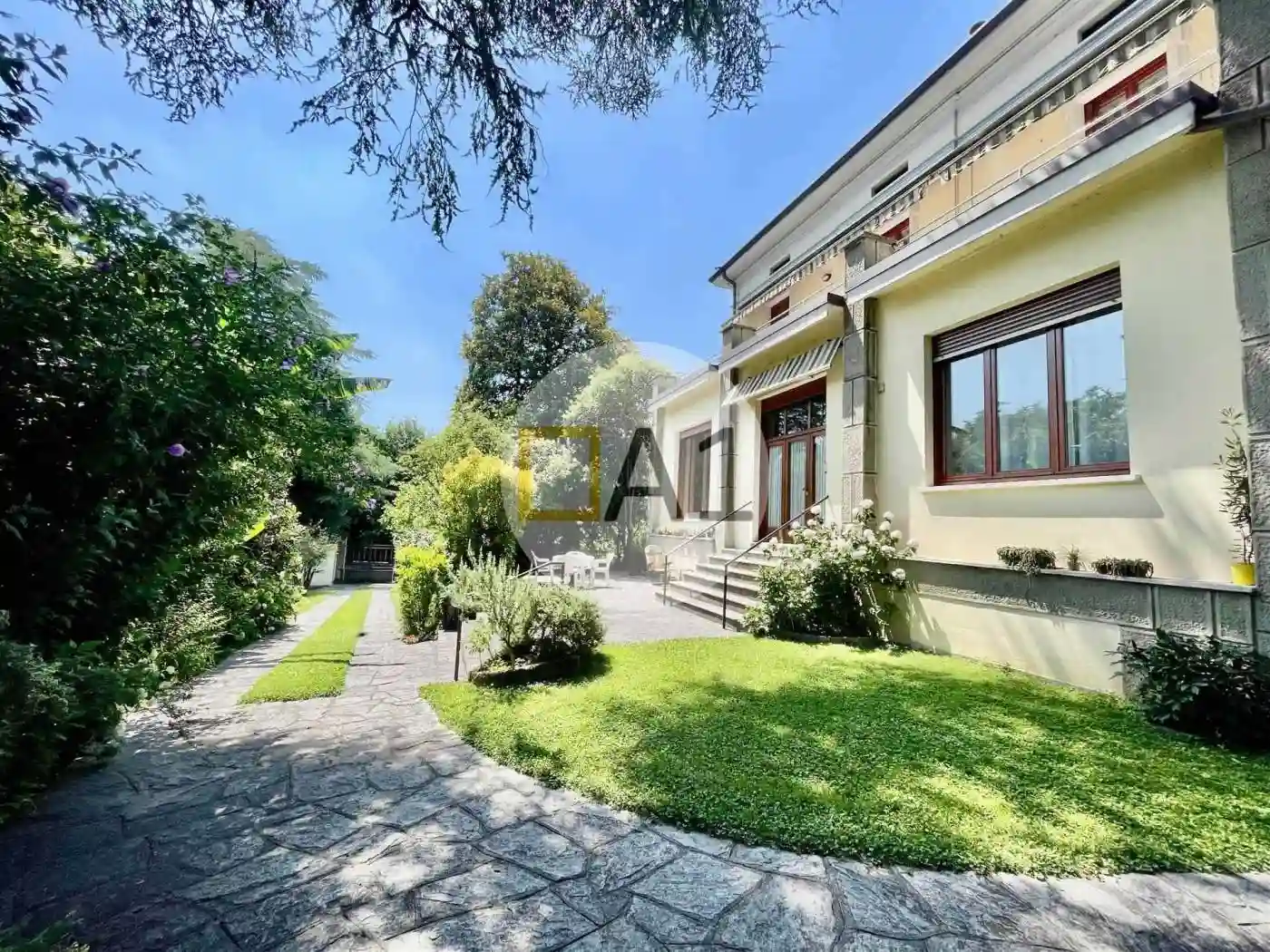 Villa - foto 3