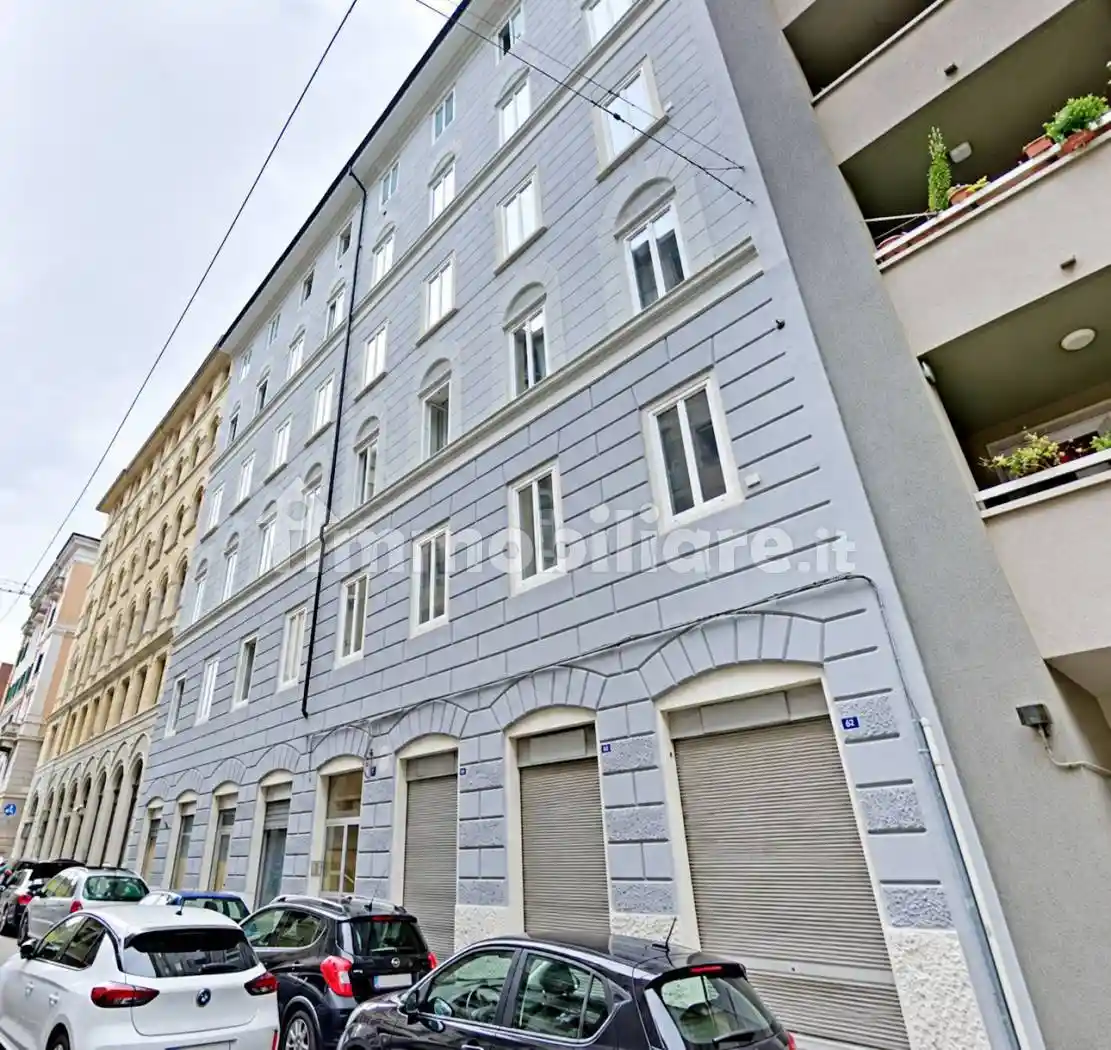 Appartamento in vendita a Trieste