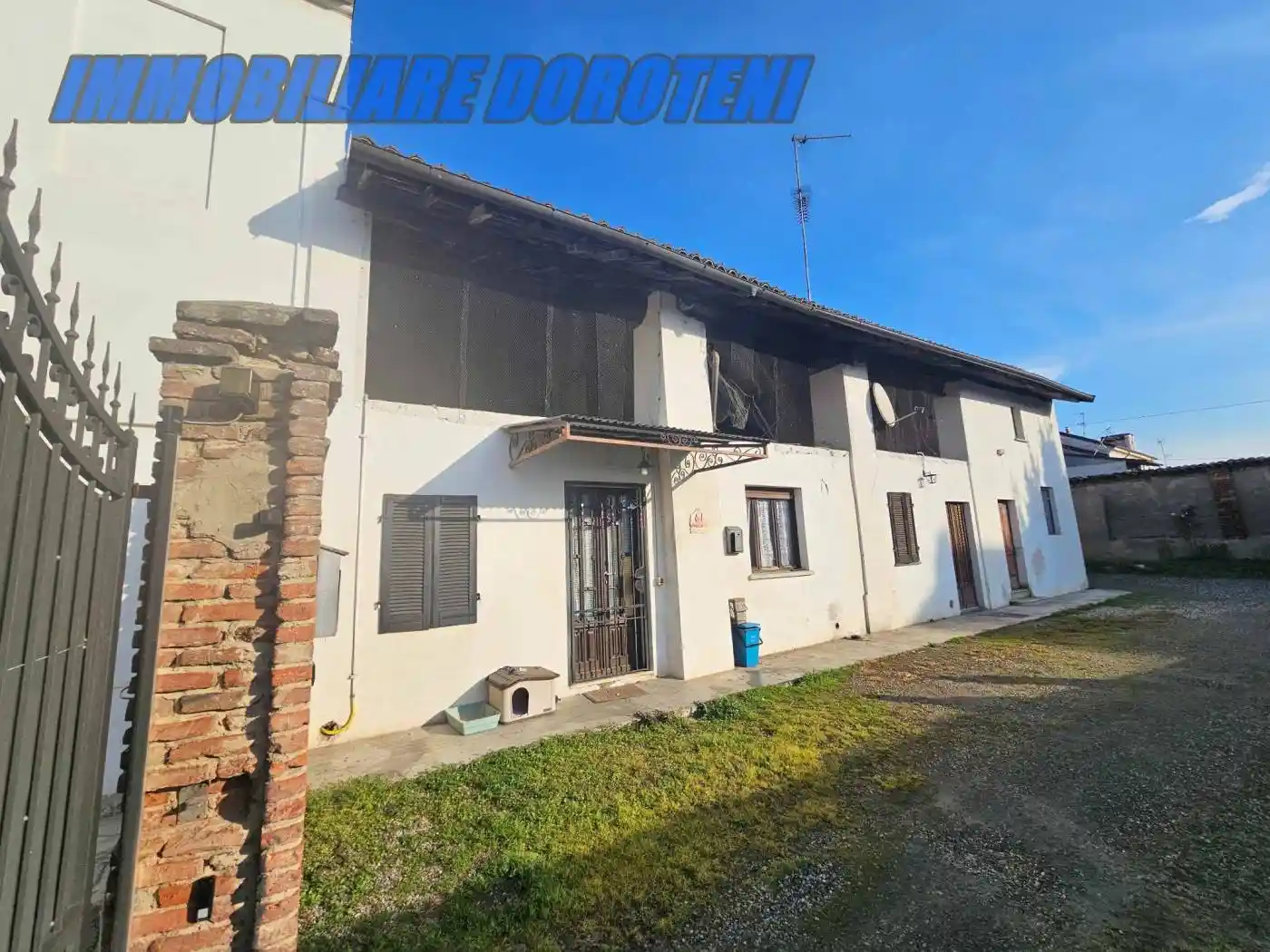 Casa indipendente in vendita a Asigliano Vercellese