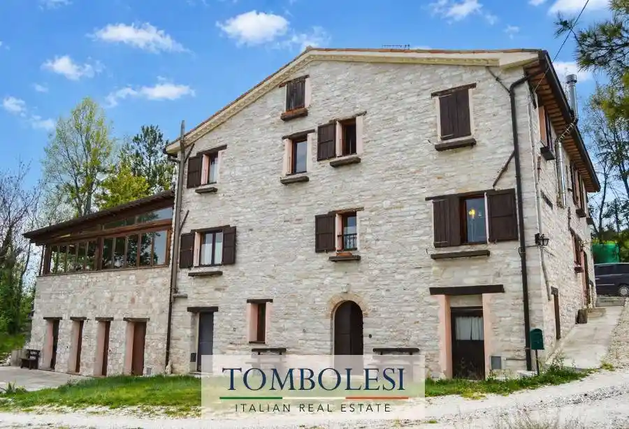 Rustico - Casale in vendita a Cagli
