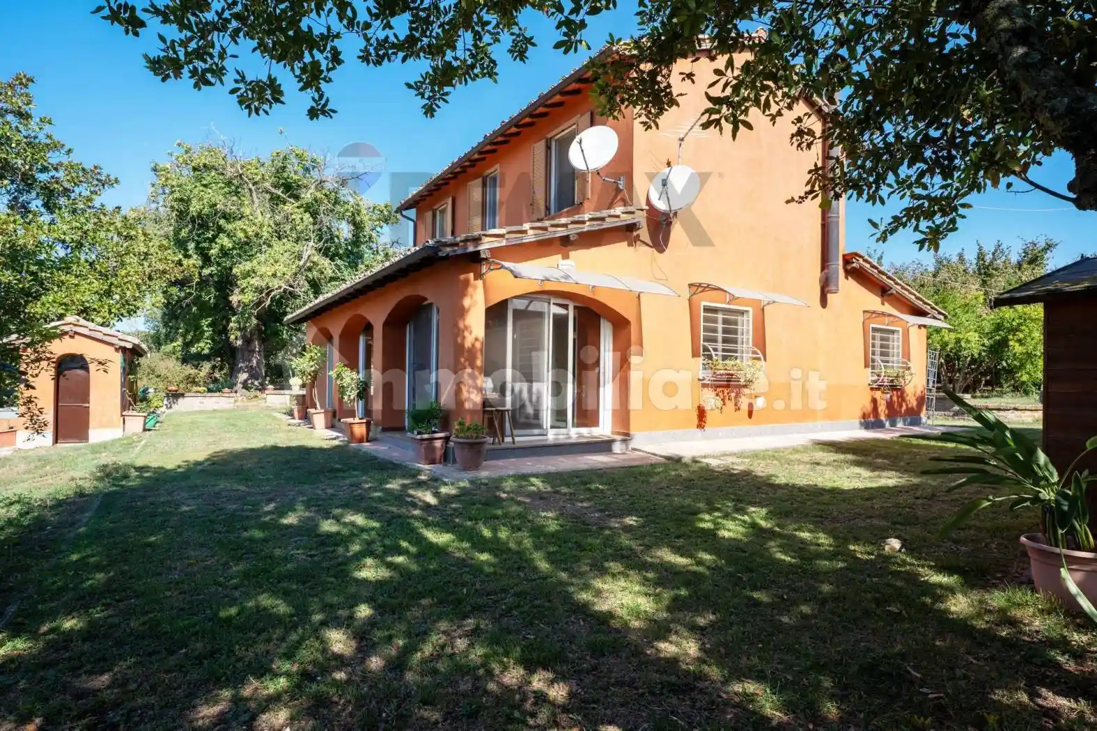 Rustico - Casale in vendita a Capranica