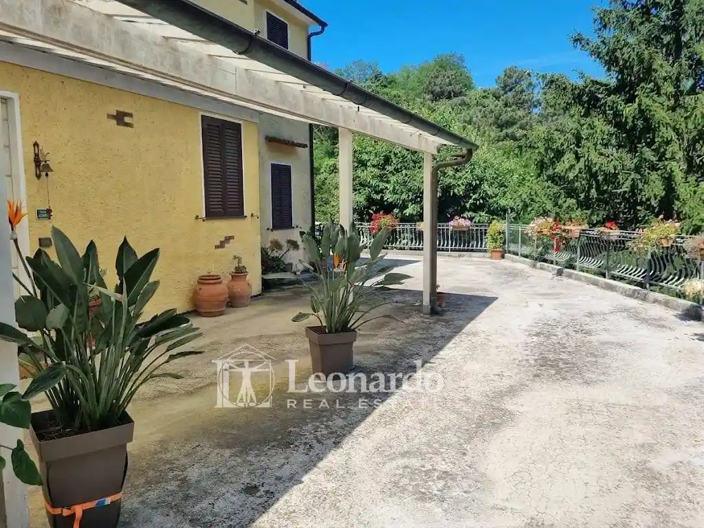 Villa in vendita a Pietrasanta