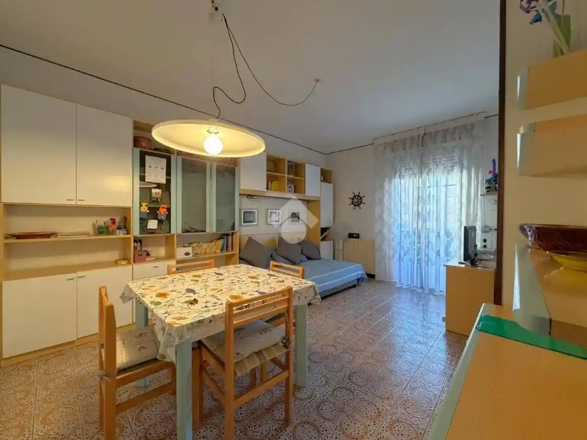 Appartamento in vendita a Riccione