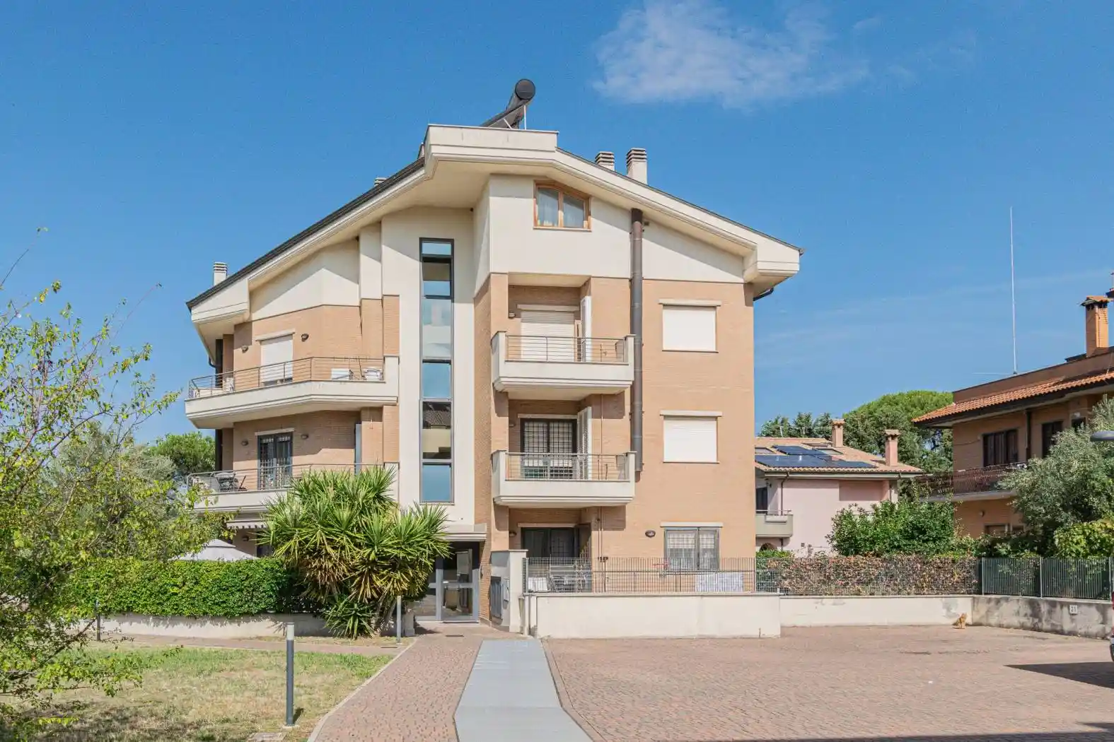 Appartamento in vendita a Roma