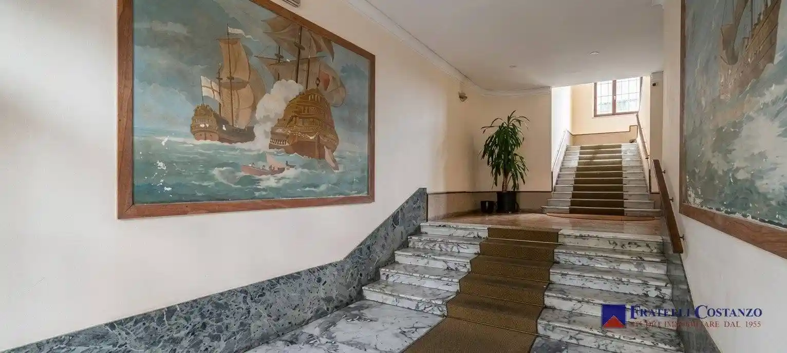 Appartamento in vendita a Genova