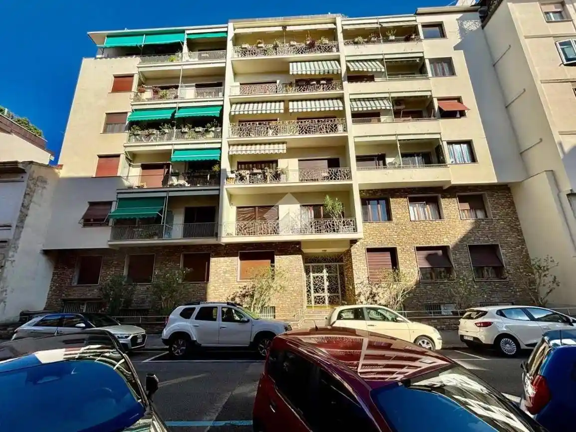 Appartamento in vendita a Firenze