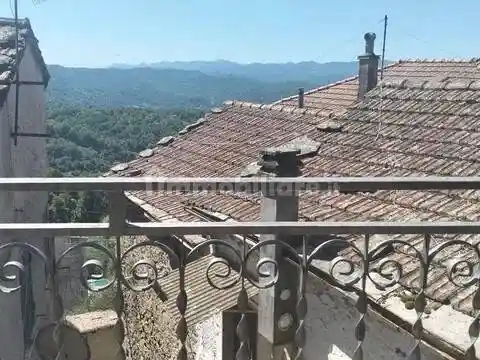Villa in vendita a Sesta Godano