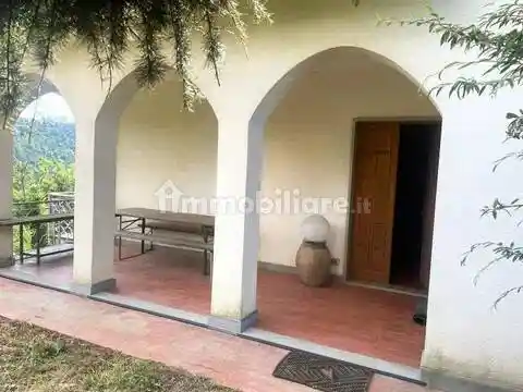 Villa in vendita a Sesta Godano