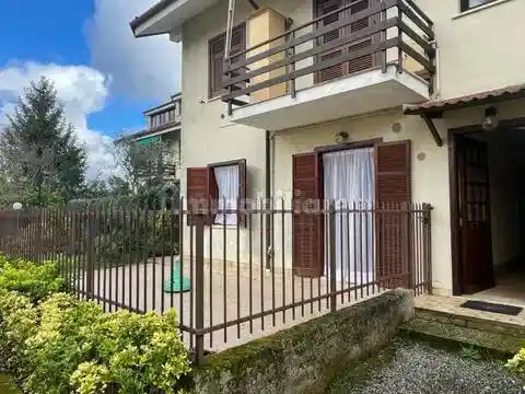 Appartamento in vendita a Carro