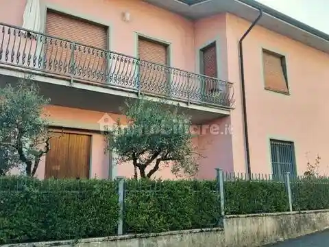 Villa in vendita a Fivizzano