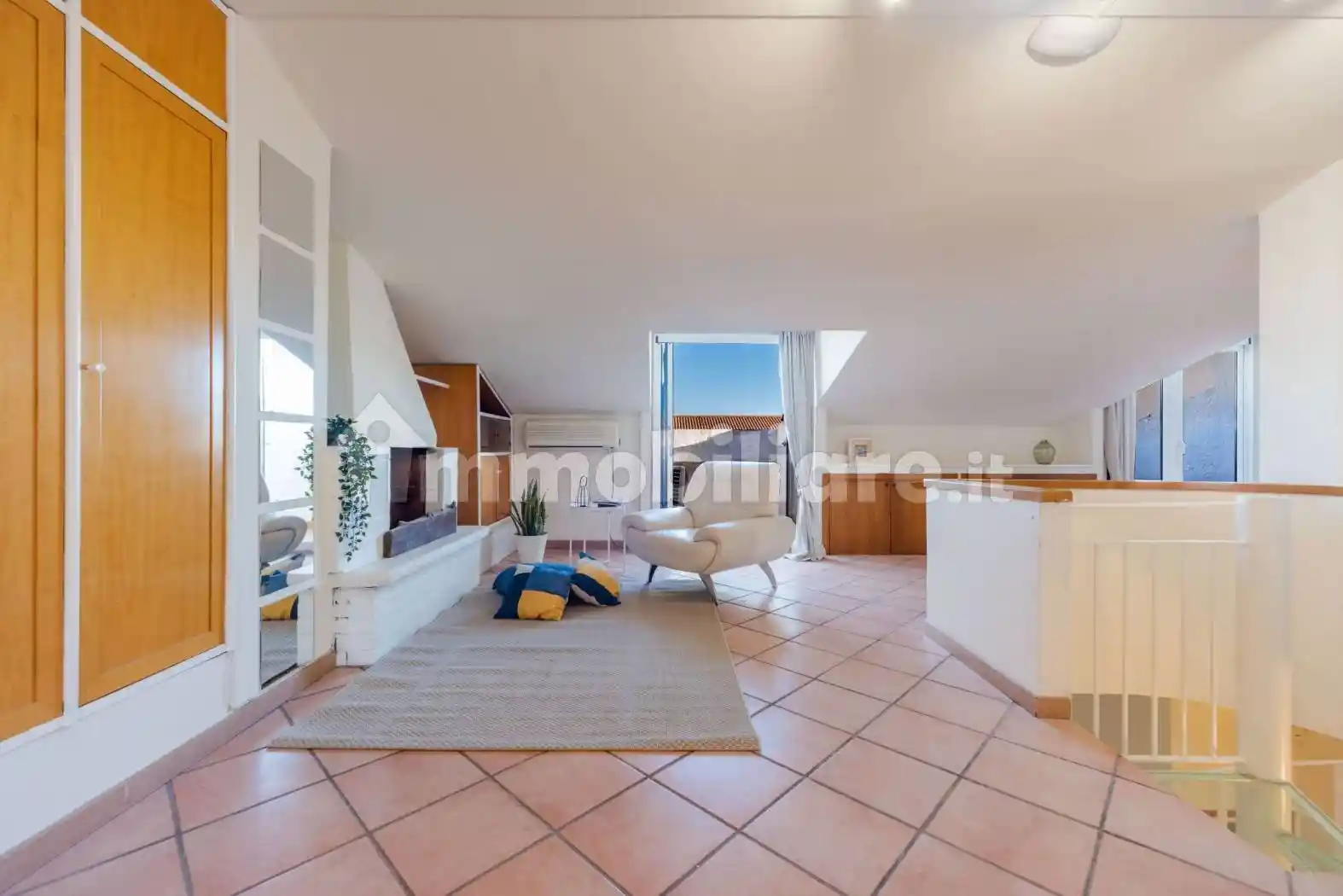 Appartamento in vendita a Aci Castello