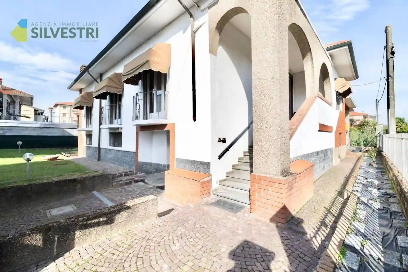 Villa - foto 2