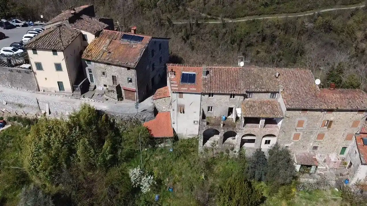 Casa indipendente in vendita a Coreglia Antelminelli
