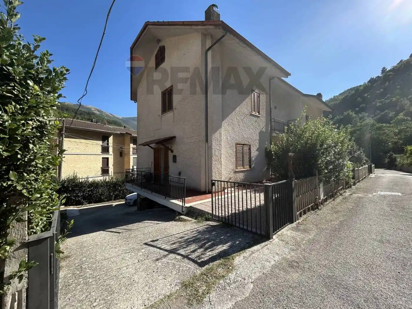 Casa indipendente in affitto a Vallo di Nera