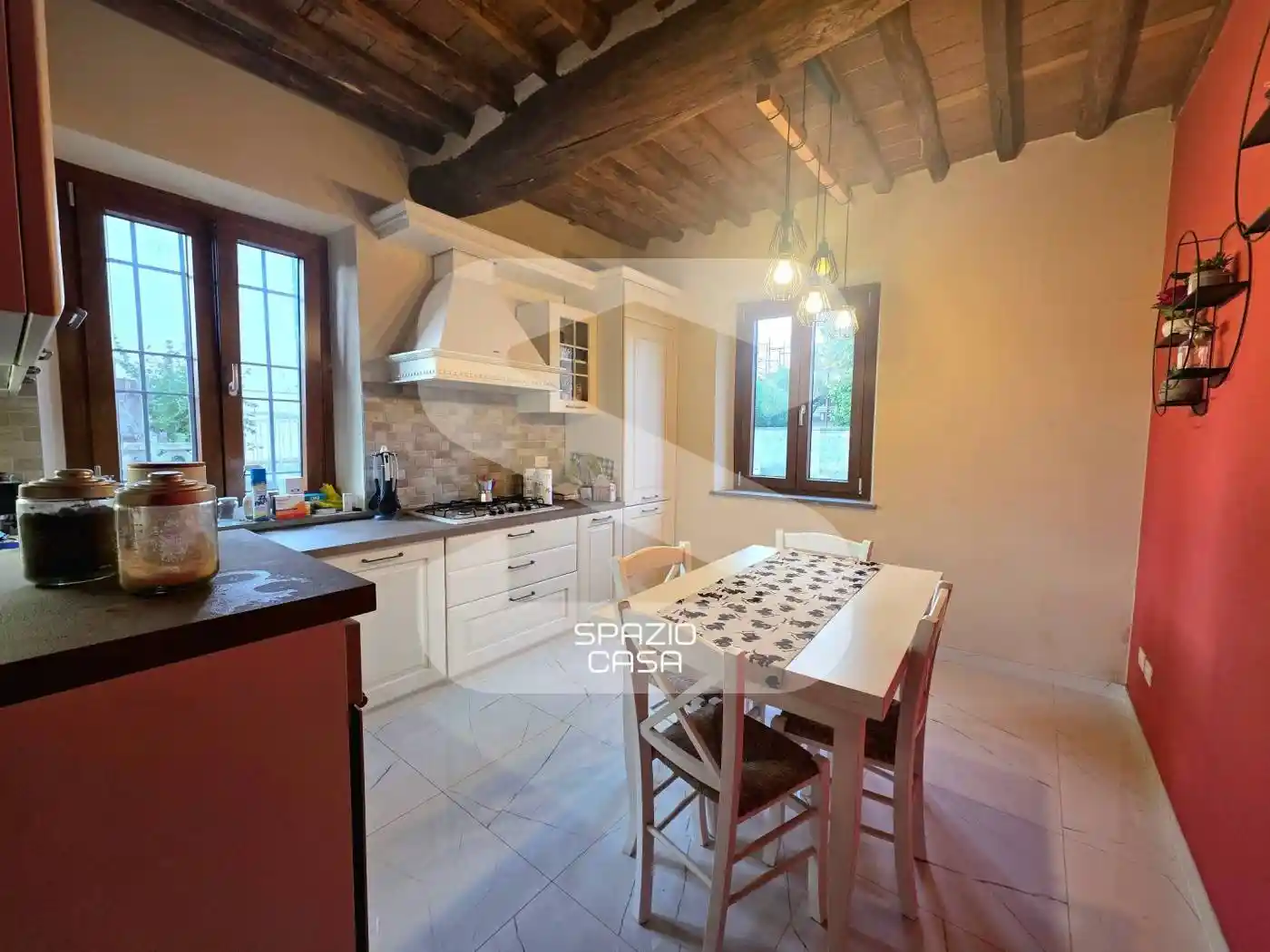 Casa indipendente in vendita a Lucca