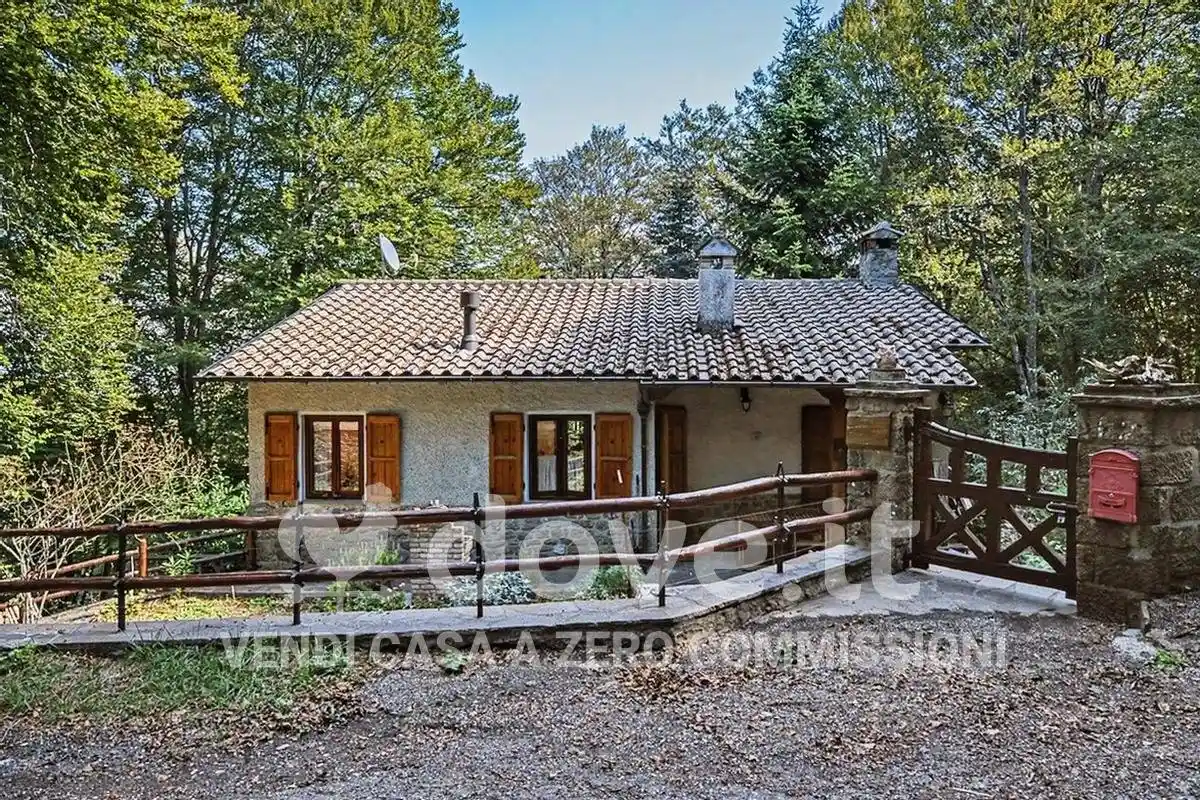 Villa in vendita a Caprese Michelangelo