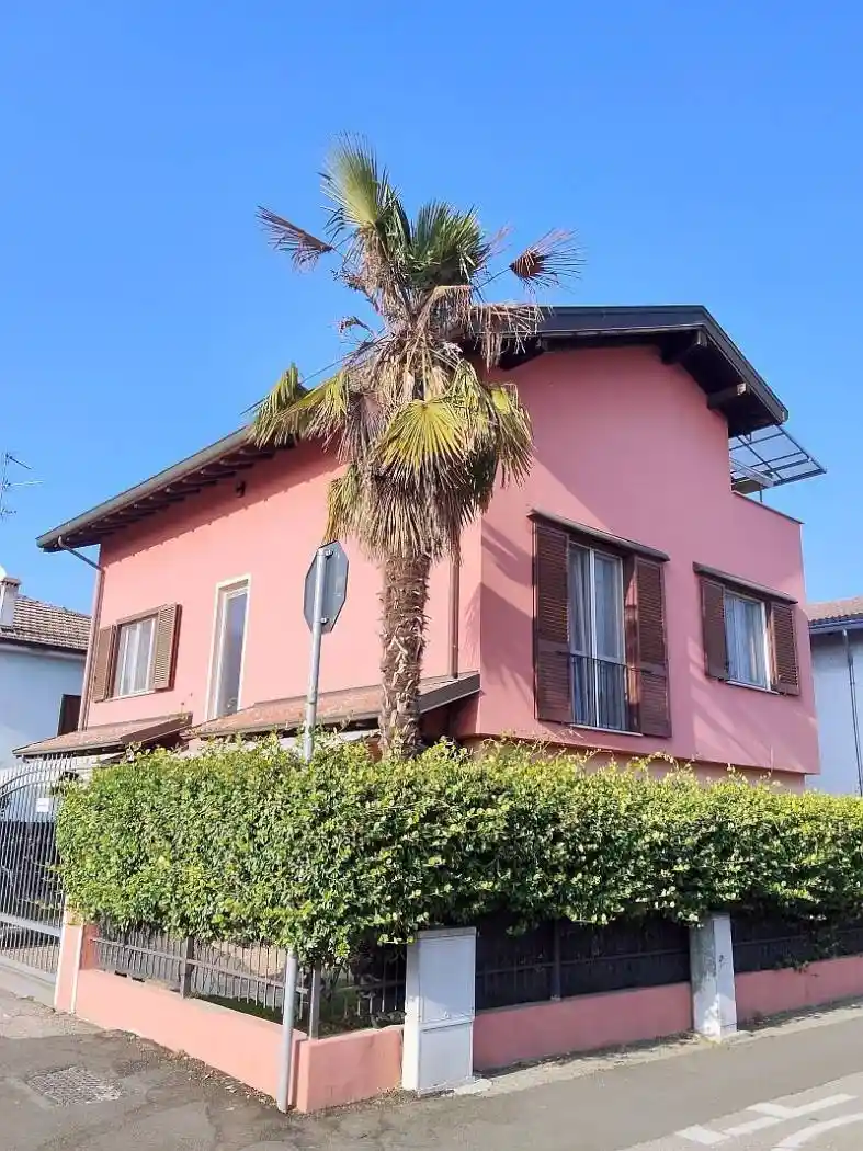 Villa in vendita a Mortara
