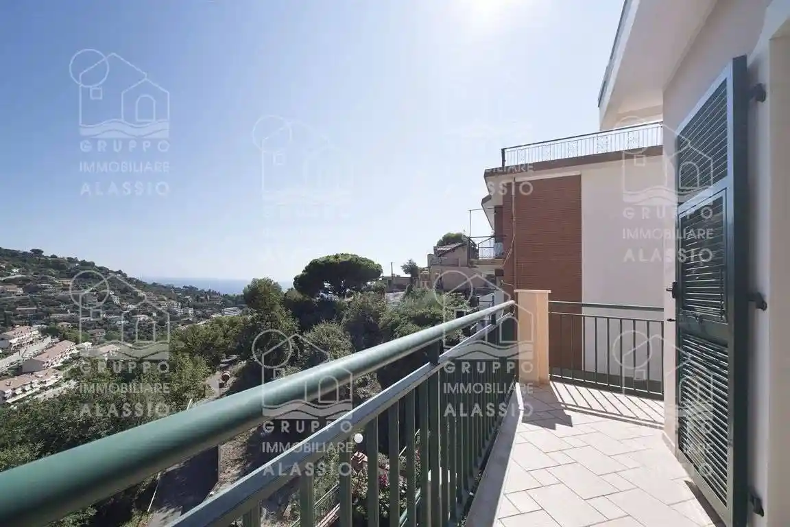 Appartamento in vendita a Alassio