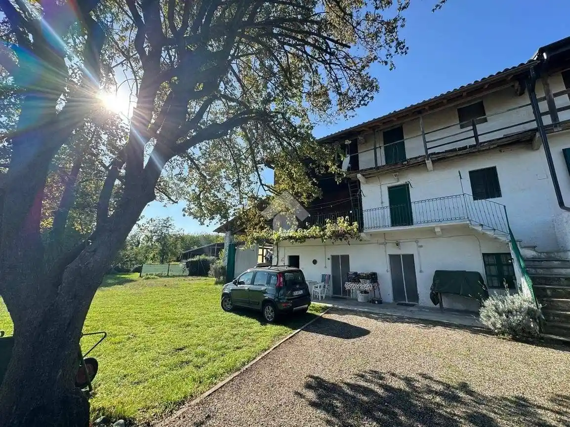 Rustico - Casale in vendita a Vaprio d'Agogna