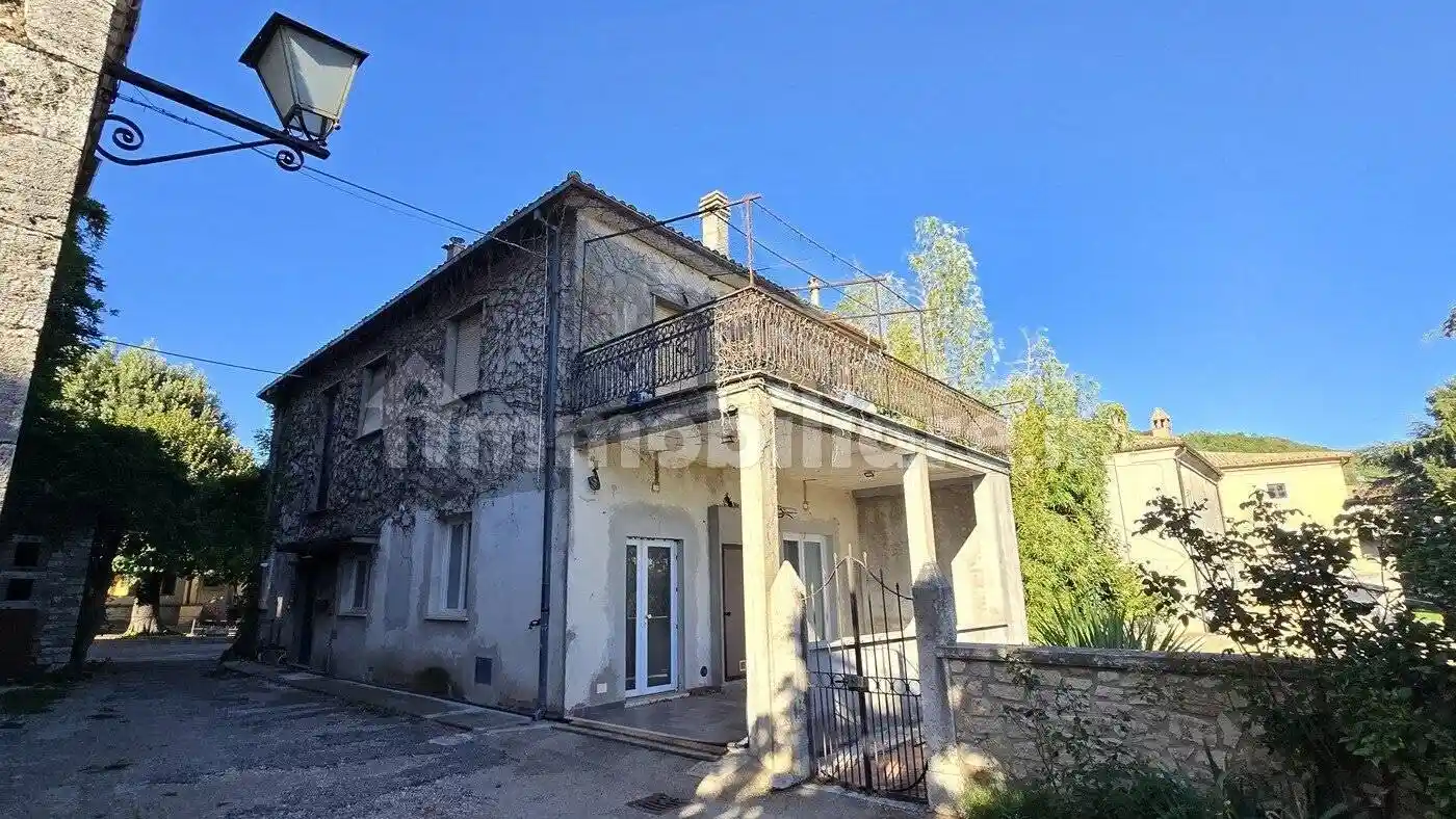 Appartamento in vendita a Guardea