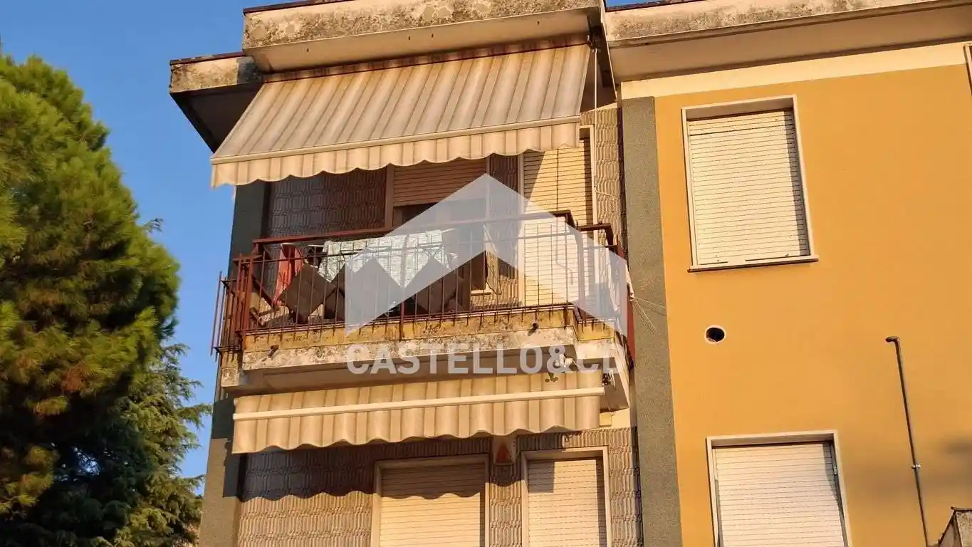 Appartamento in affitto a Desenzano del Garda