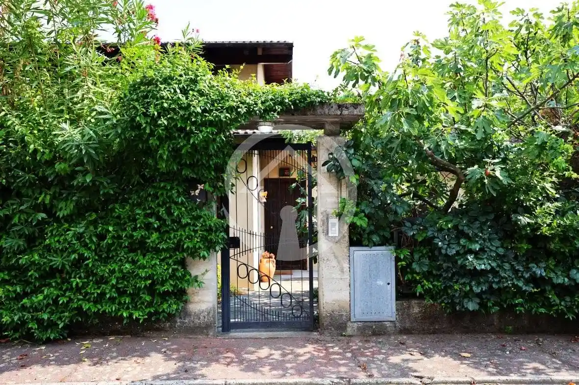 Villa in vendita a Torre Pellice