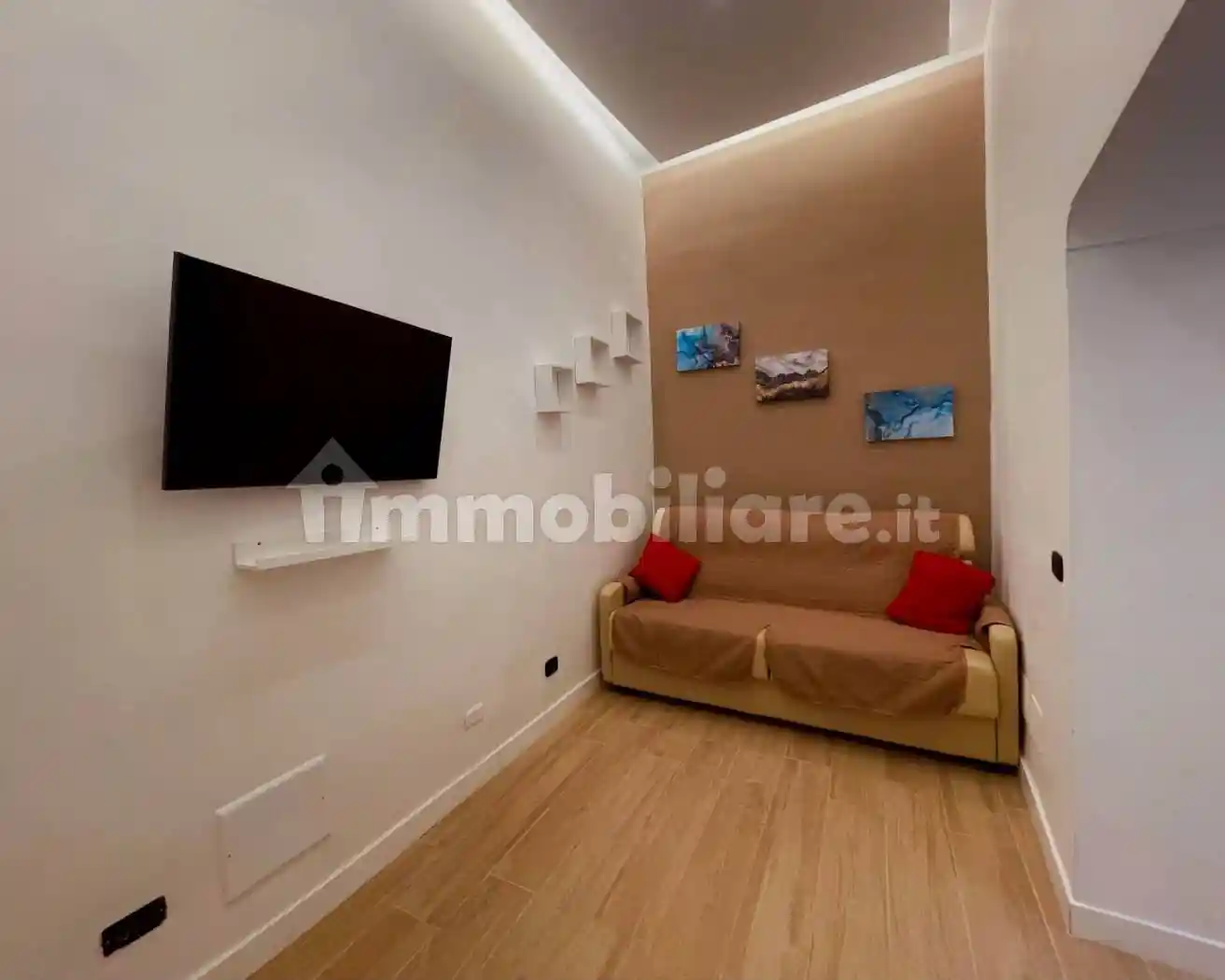 Appartamento in vendita a Napoli