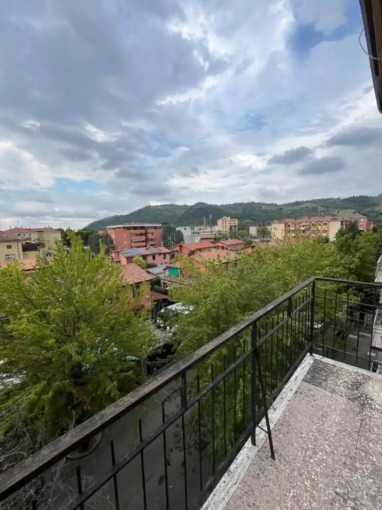 Appartamento in vendita a Casalecchio di Reno