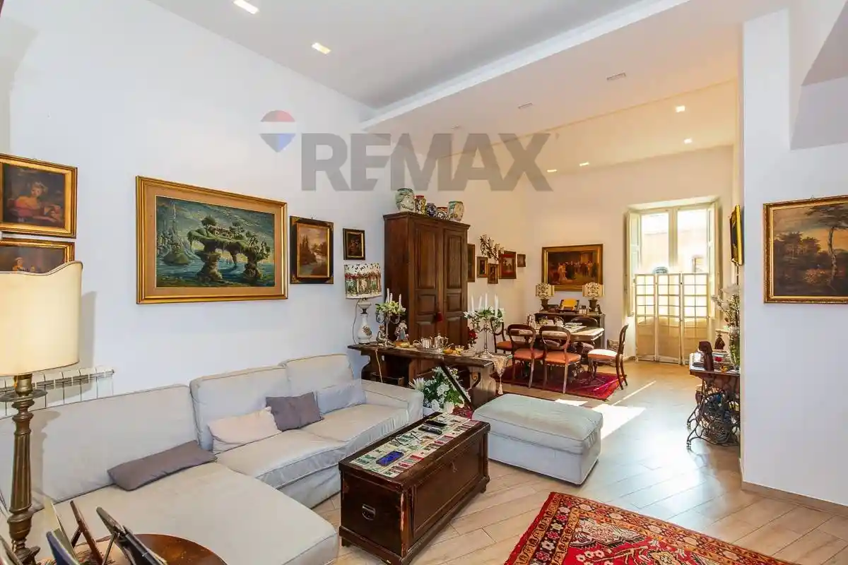 Casa indipendente in vendita a Aci Bonaccorsi