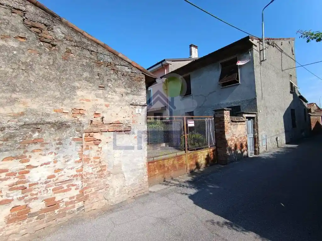 Casa indipendente in vendita a Scandolara Ripa d'Oglio