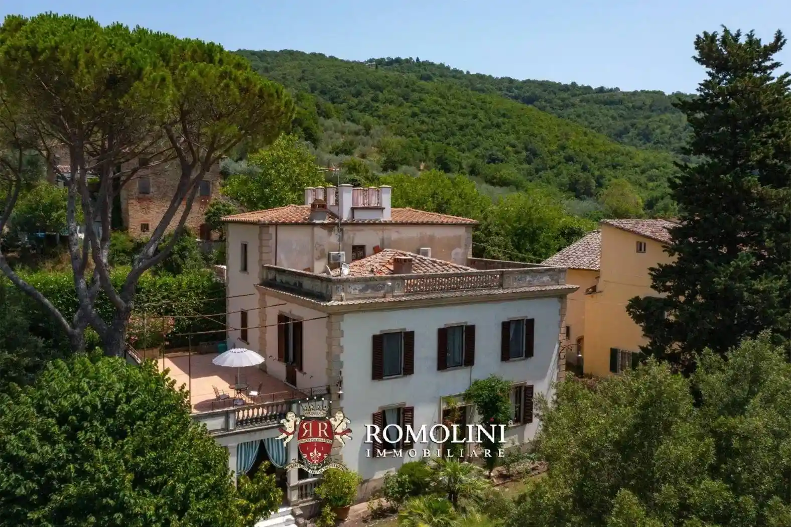 Villa in vendita a Arezzo